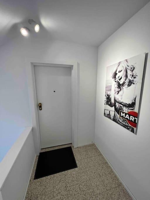 Charmant Appartement Au Look Design Mons Bagian luar foto